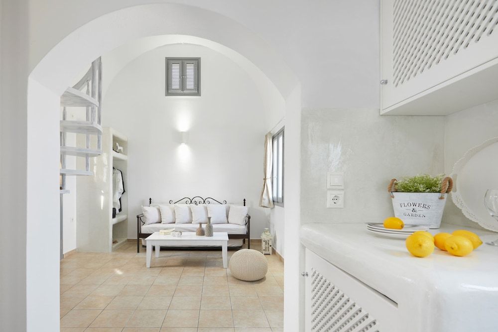 undefined Golden East Hotel 10