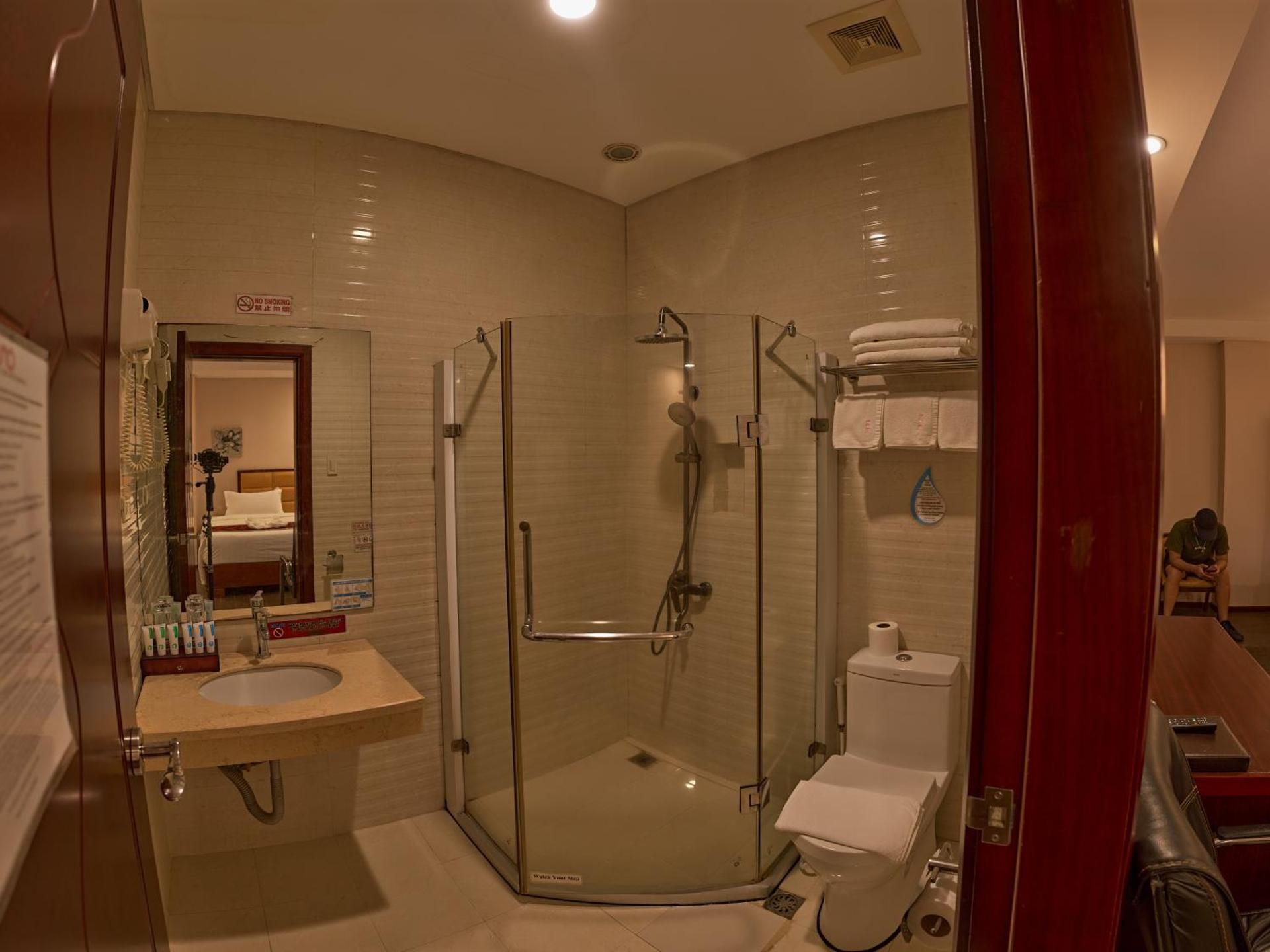 Palawan Uno Hotel Standard Matrimonial 2