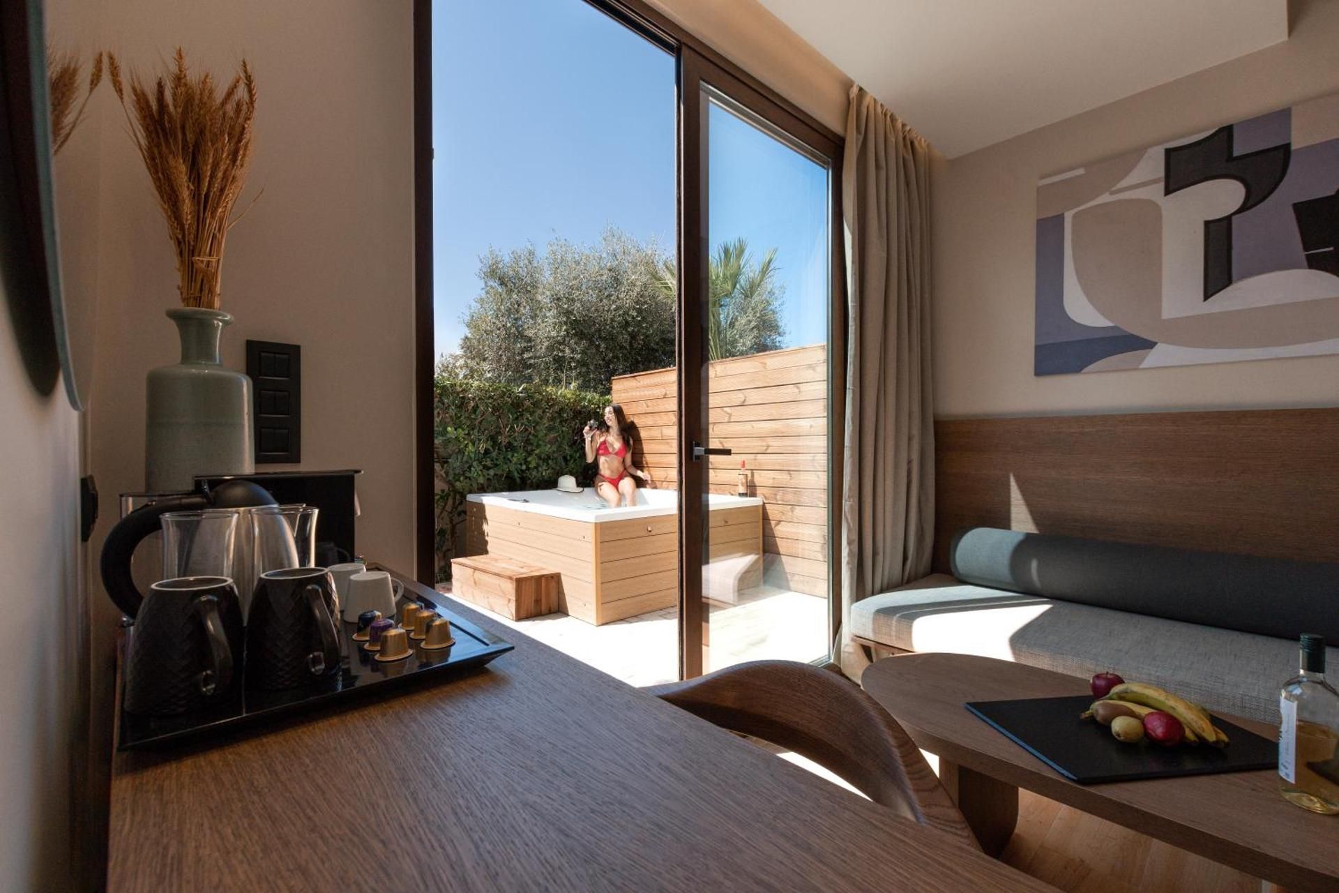Double Room with Spa Bath