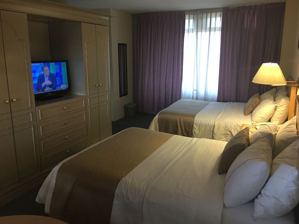Best Western Plus Plaza Florida & Tower Executive Room, 2 Double Beds, Non Smoking 2