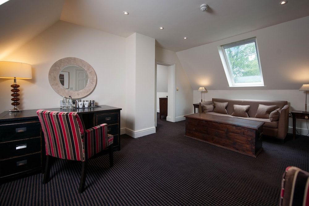 The Slaughters Country Inn Family Suite 3