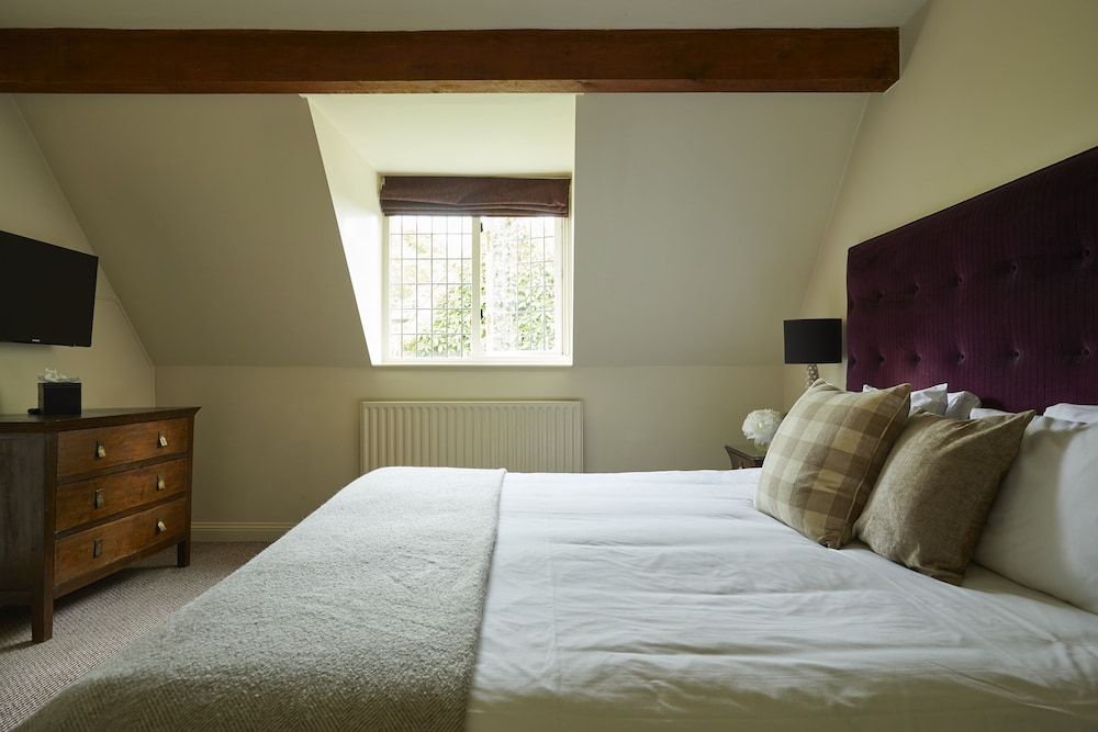 The Slaughters Country Inn Junior Suite 2