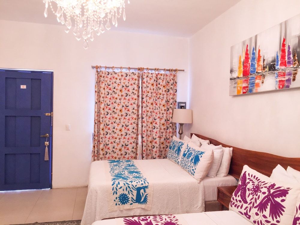 Toto Blue Hotel Boutique Family Suite 2