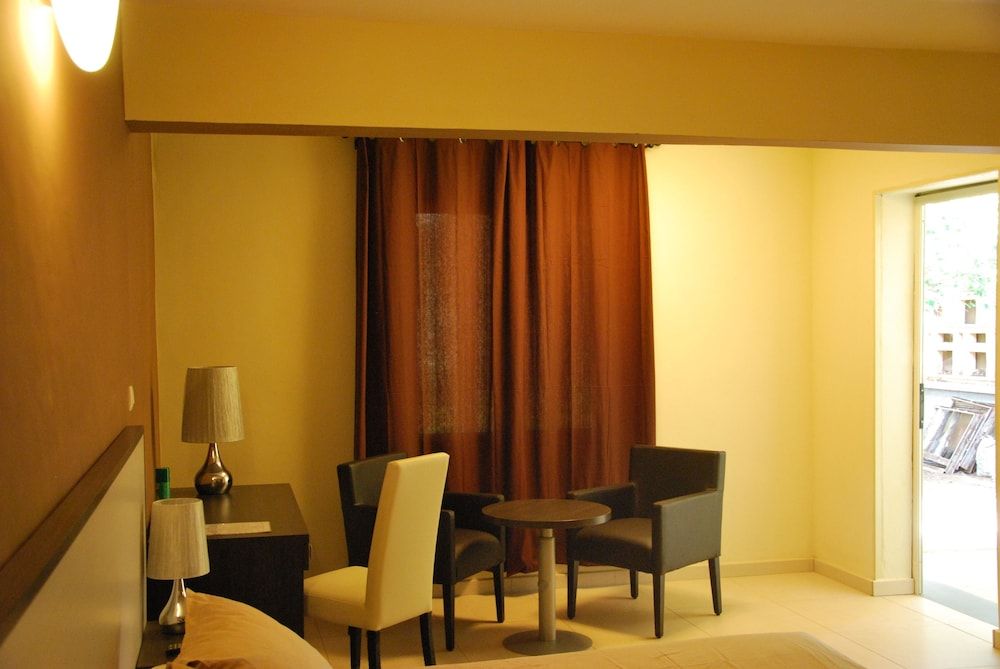 Hôtel Terminus Standard Double Room 6