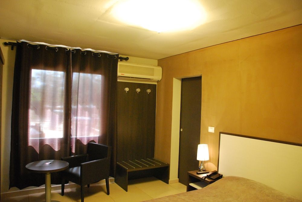 Hôtel Terminus Standard Double Room 5