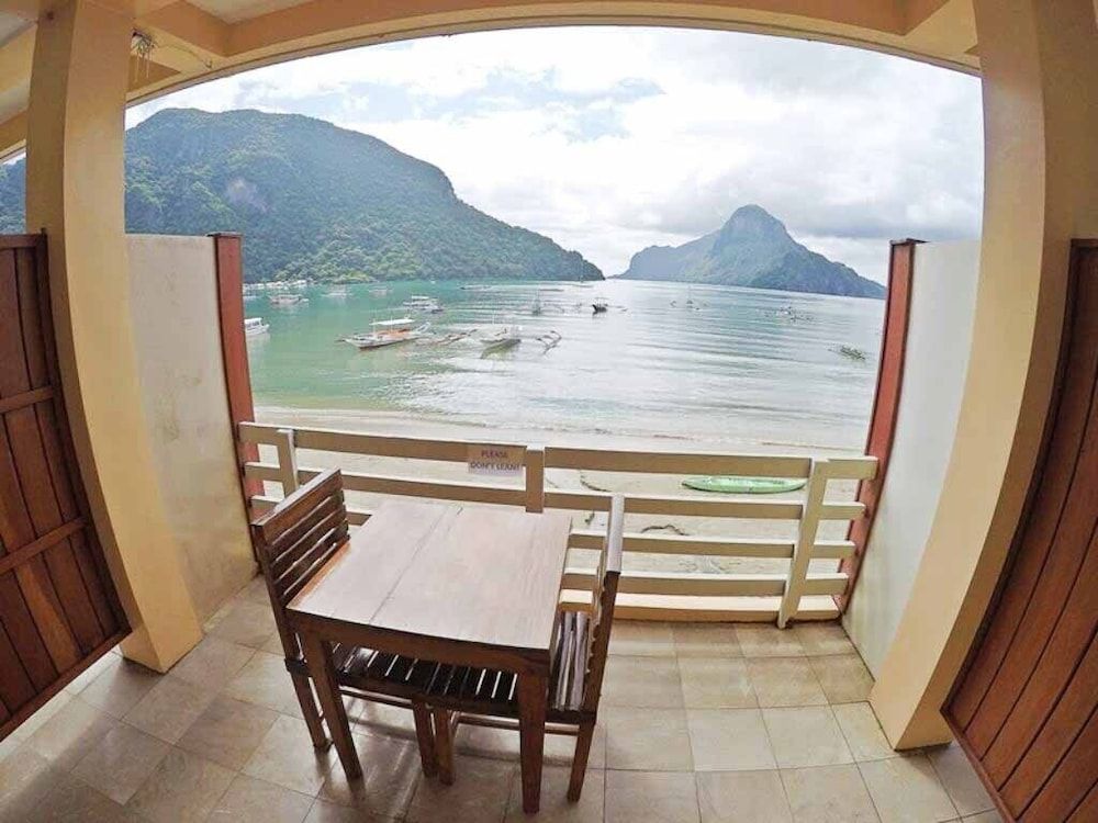 El Nido Beach Hotel Terrace Suite (Sea View) 7