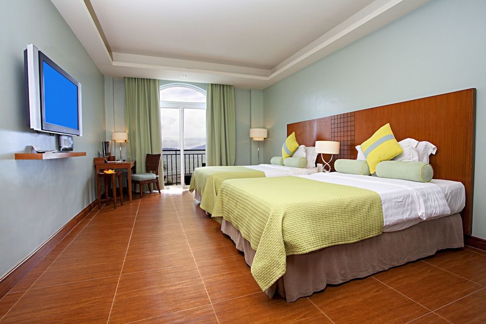 The Lighthouse Marina Resort Aqua Terrace 4