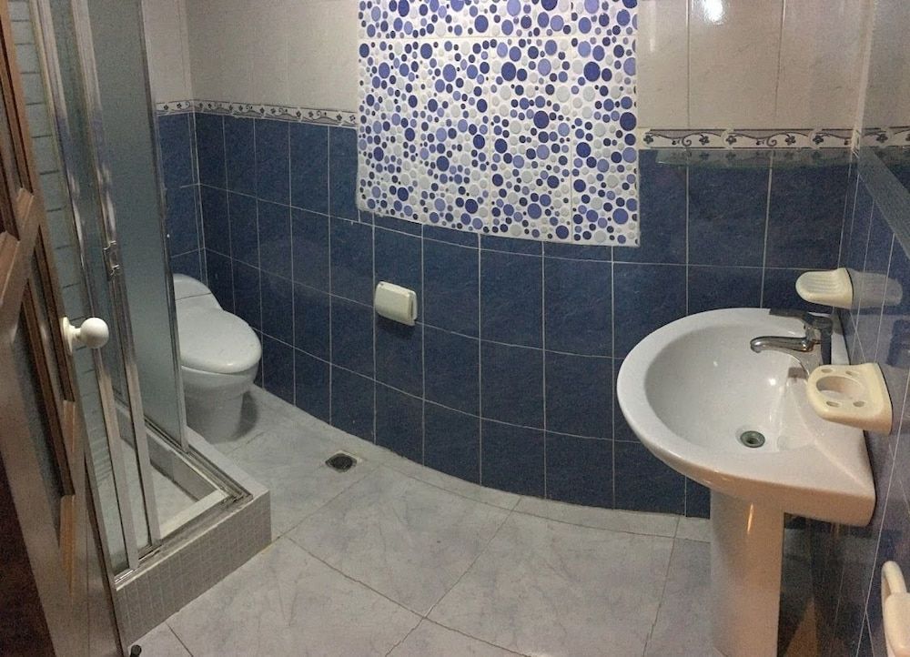 Comfort Room, 1 Double Bed, Refrigerator, Corner