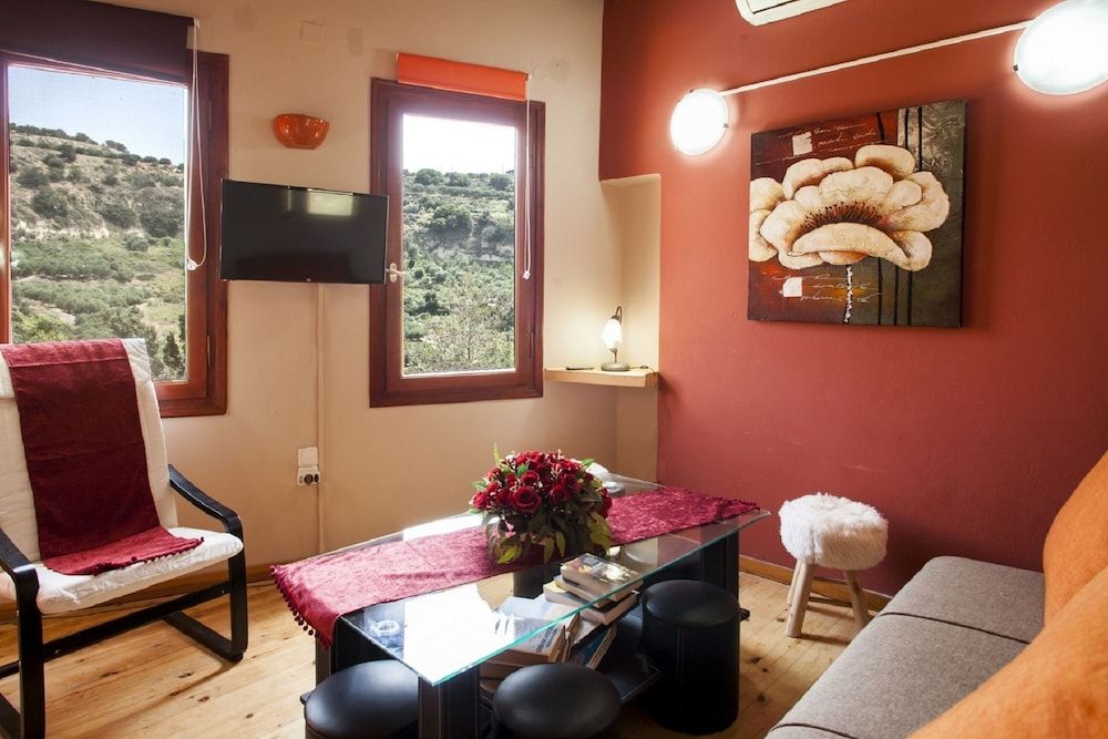 Estate Kares Villa (Cleopatra) 17