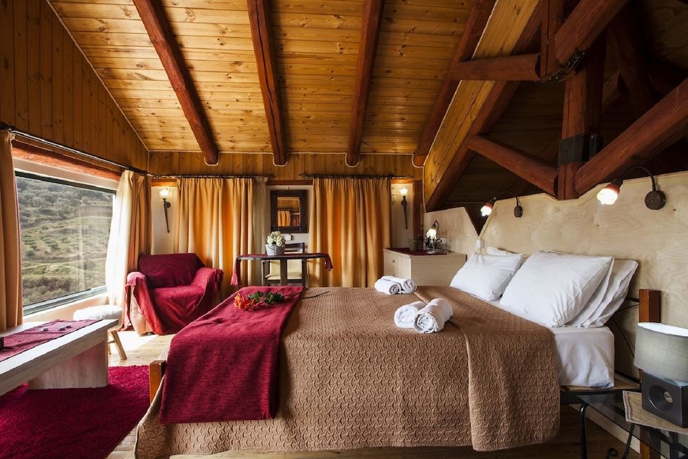 Estate Kares Villa (Zeus)