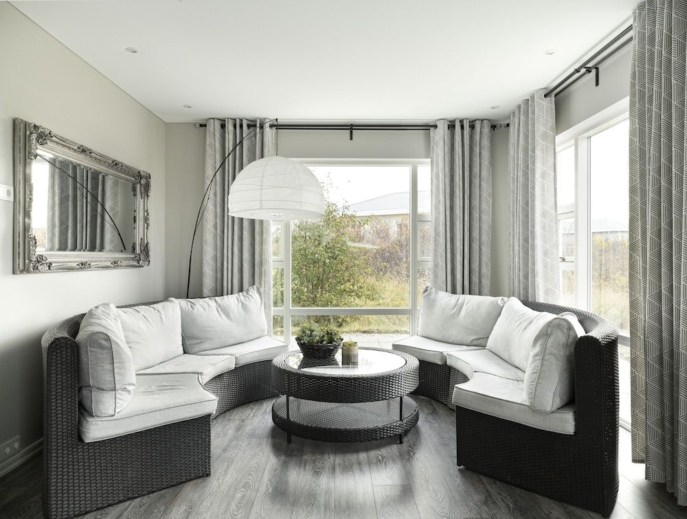 Hotel Grimsborgir by Keahotels Superior Double or Twin Room with Hot Tub Access 3