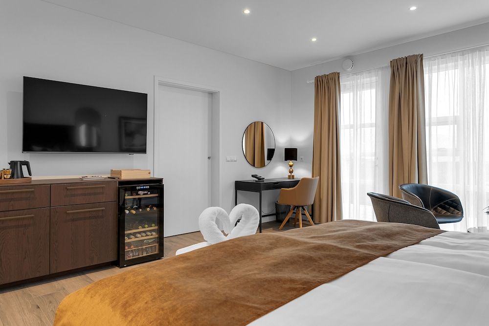 Gallery Suite