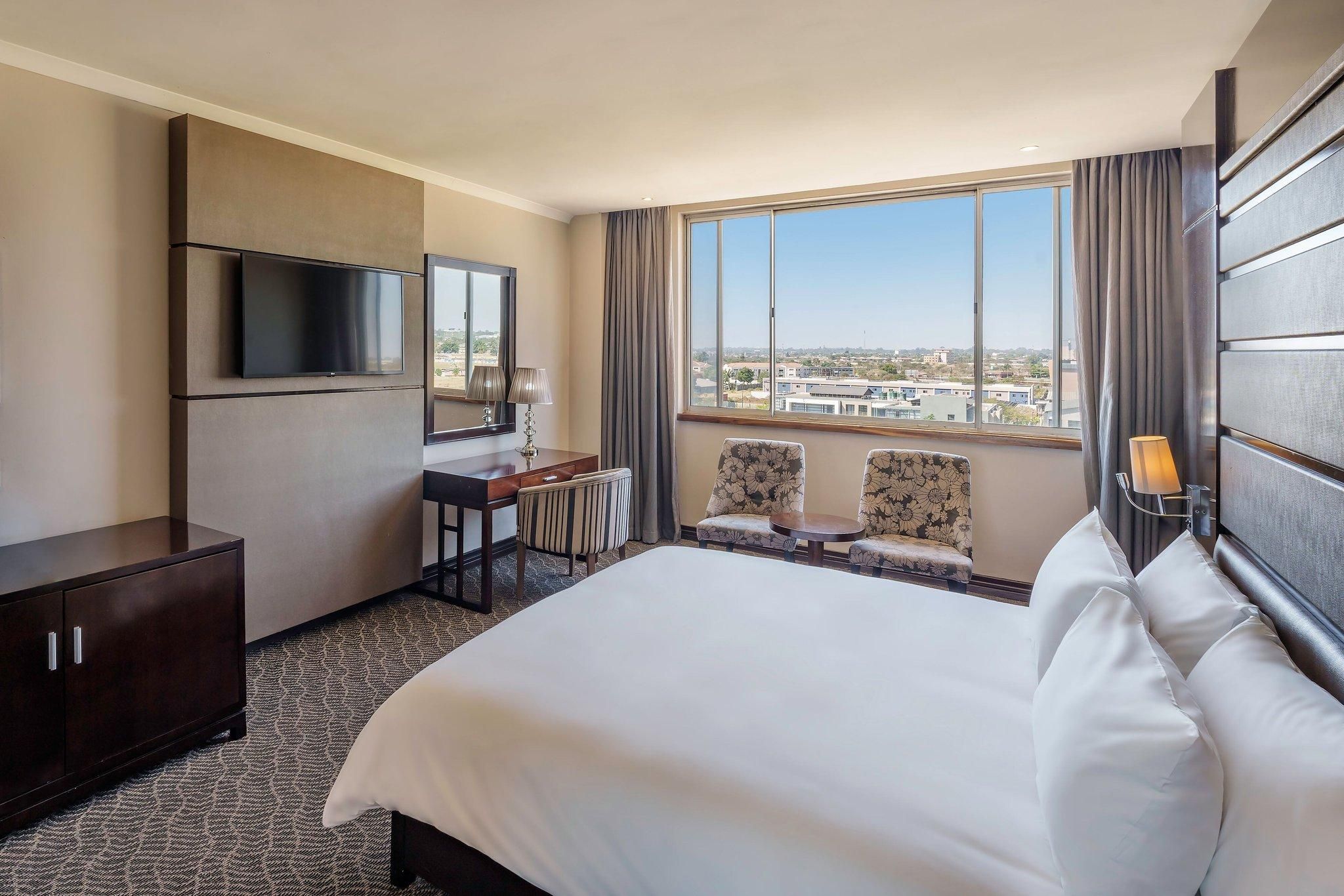 Protea Hotel Lusaka Tower Guest Room, 1 King 2