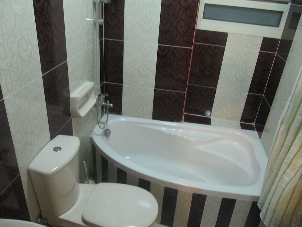 Deluxe Triple Room, 3 Twin Beds, City View