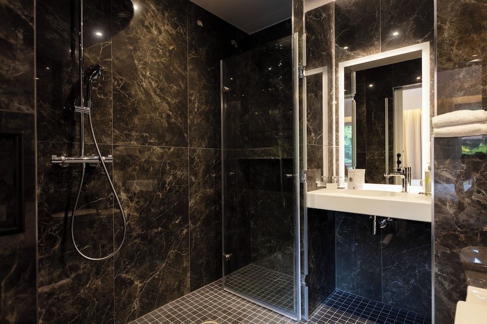 Vallée Noble Superior Double Room 7