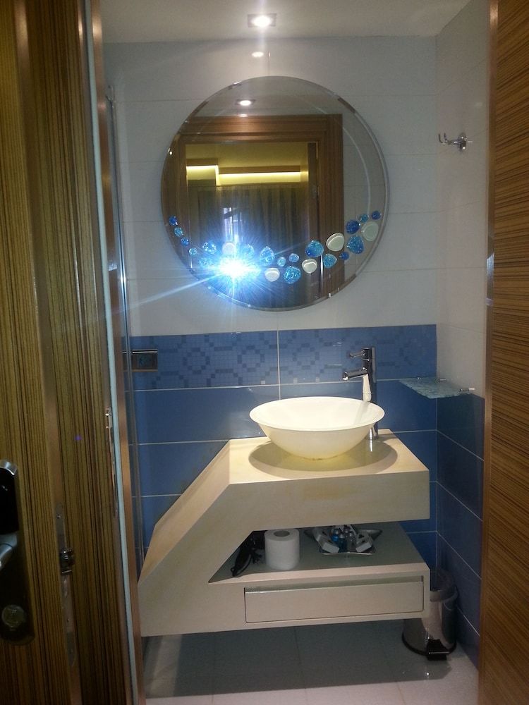 Galata Palace Hotel Deluxe Double Room 10