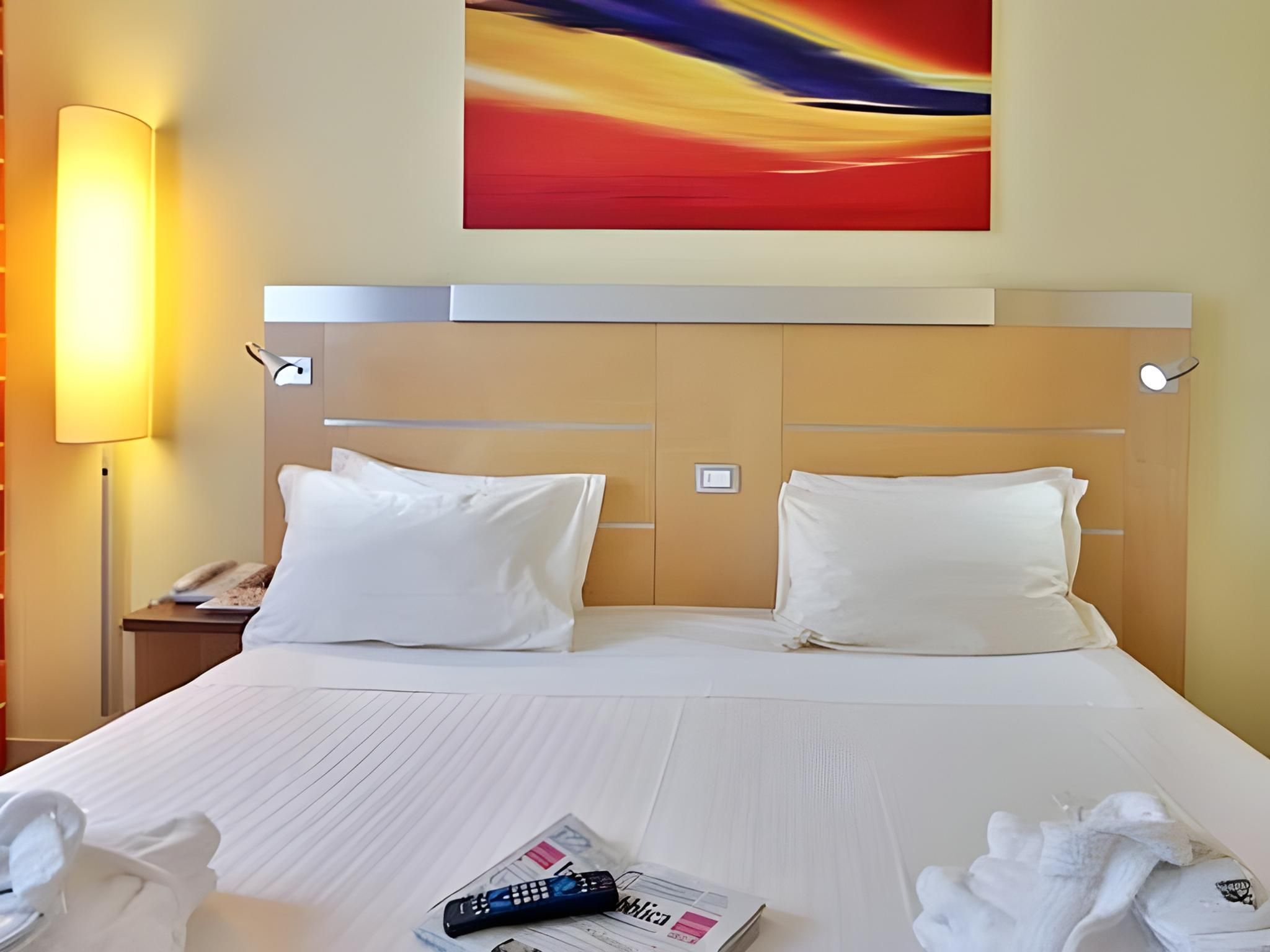 Double Room for Single Use