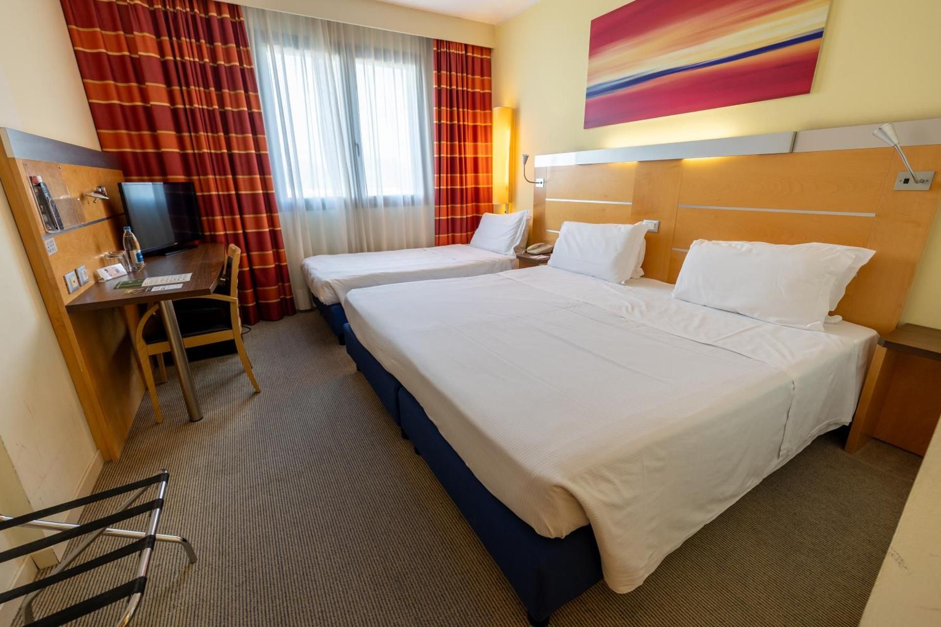 3 Single Beds, Classic