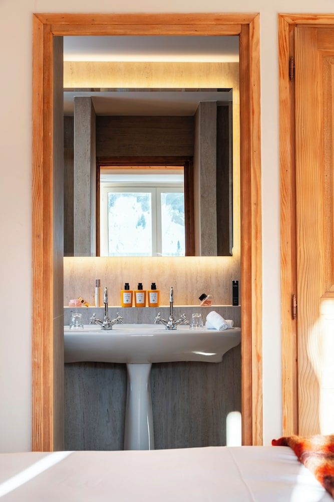 Alpes Hôtel du Pralong Deluxe Double Room 5