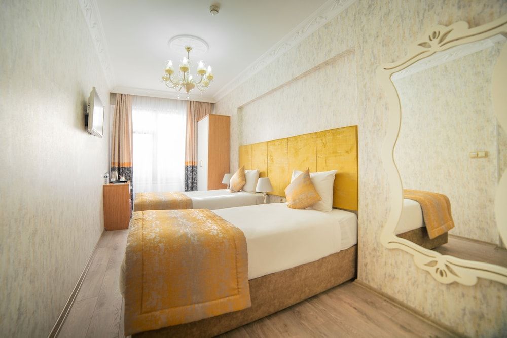 Miran Hotel Superior Double or Twin Room 4