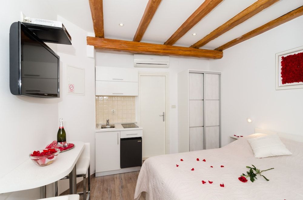 Apartments Raic Studio 29