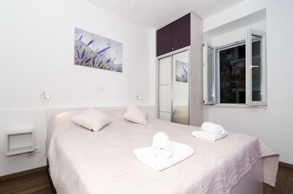 Apartments Raic Studio 26