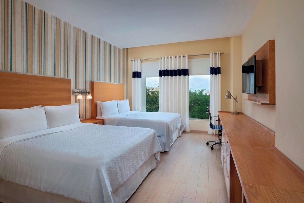 undefined Four Points by Sheraton Cancun Centro 9