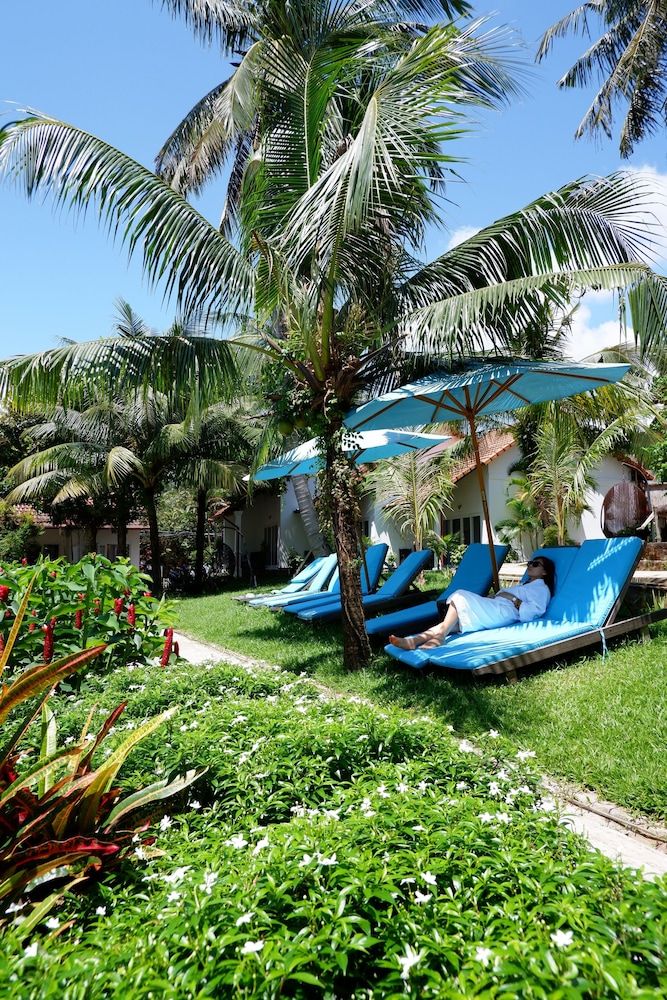 Terrace Resort Luxury Bungalow, Garden View 14