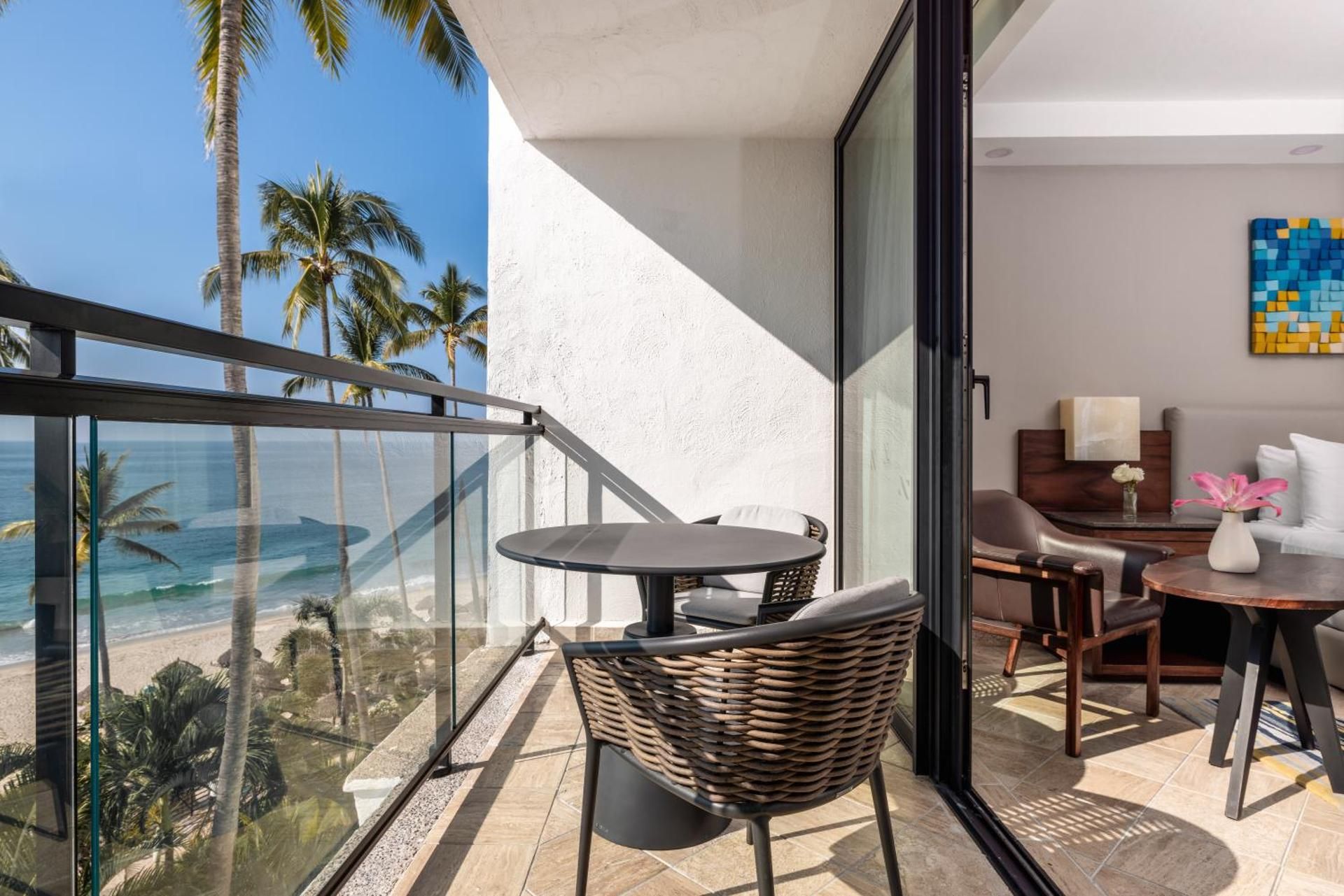 Double Room with Balcony and Ocean View