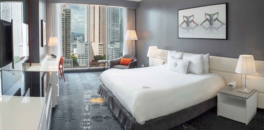 Deluxe Room, 1 King Bed