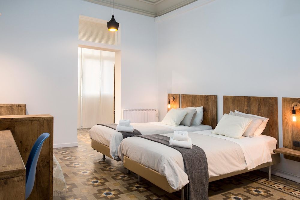 Casa Maca Guest House Triple Room, 2 Twin Beds 7