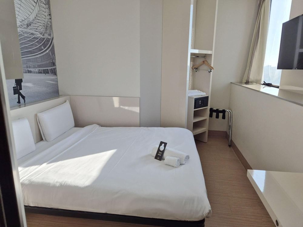 B&B Hotel Milano - Sesto Double Room, Accessible, Non Smoking 2