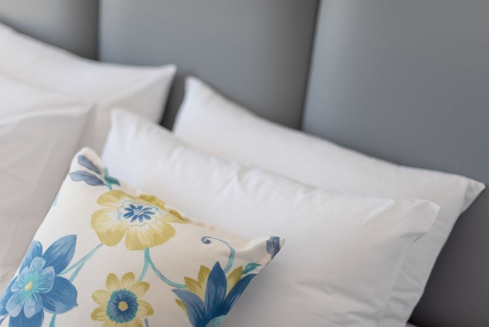 Mar n Mar Crown Hotel and Suites Standard Room