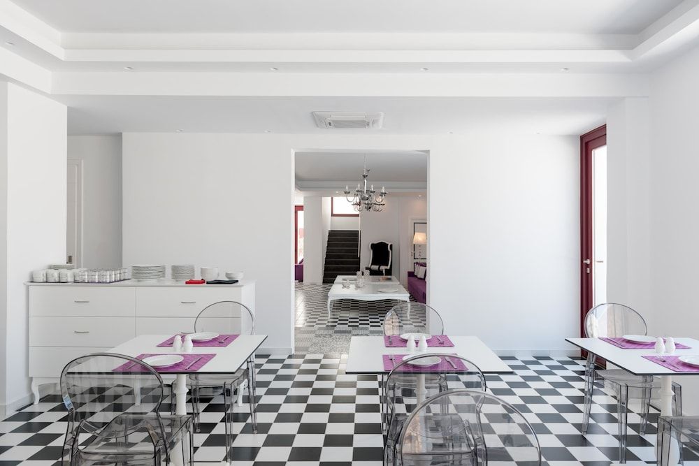 undefined Mar n Mar Crown Hotel and Suites 6