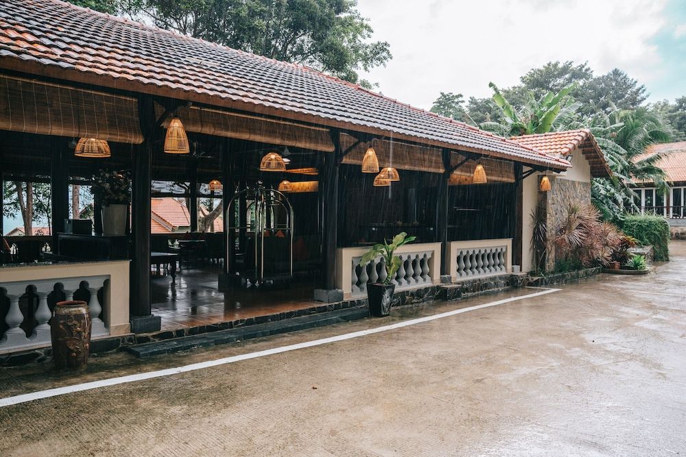 undefined Sea Sense Resort 6