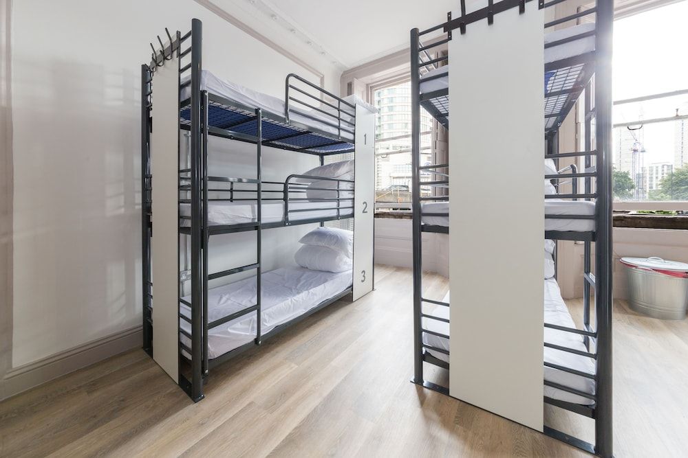 undefined PubLove @ The Green Man - Hostel 7