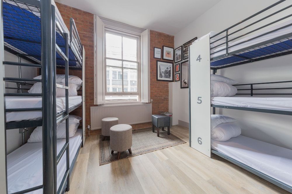 undefined PubLove @ The Green Man - Hostel 6