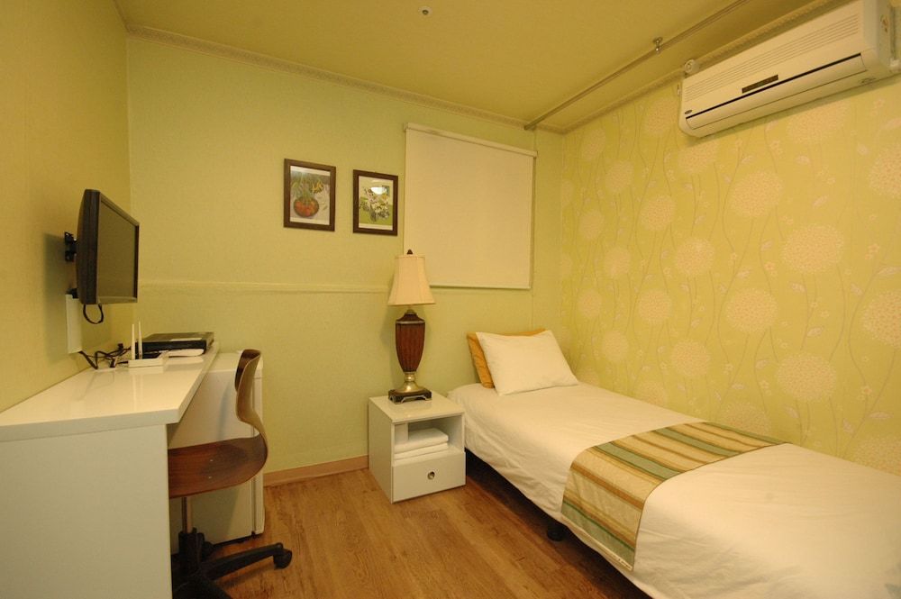 undefined E Residence 2