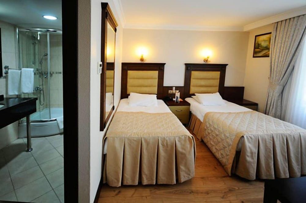 Cukurova Park Hotel Double Room 2