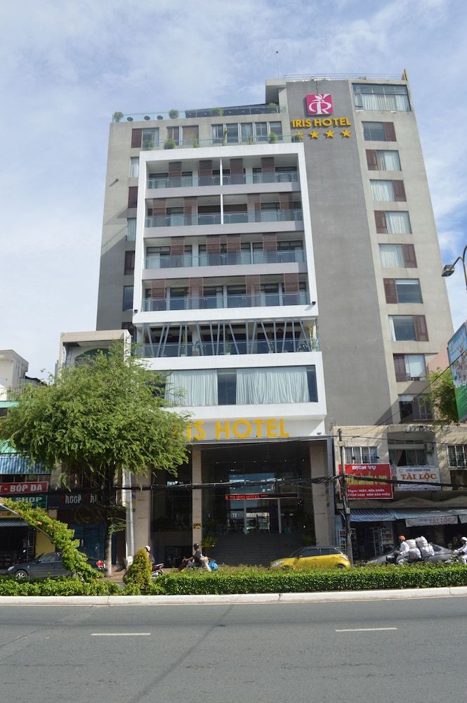 undefined Iris Hotel 6
