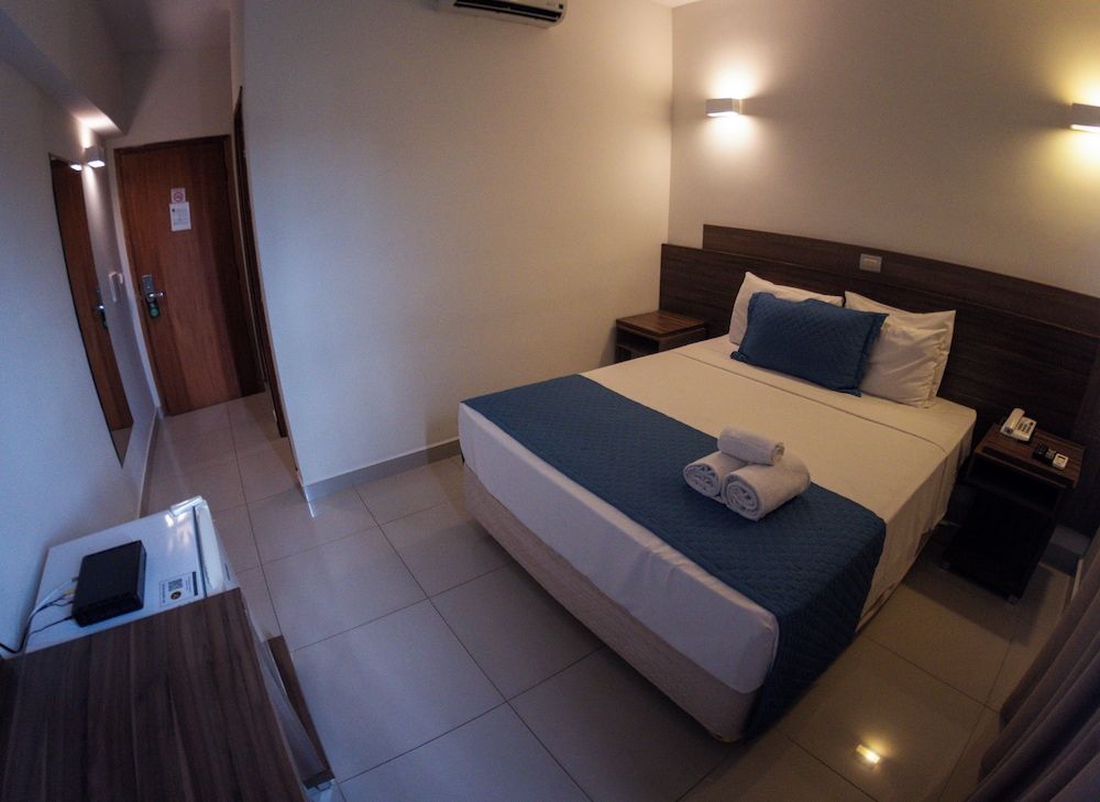 Ipê Center Hotel Superior Casal 6
