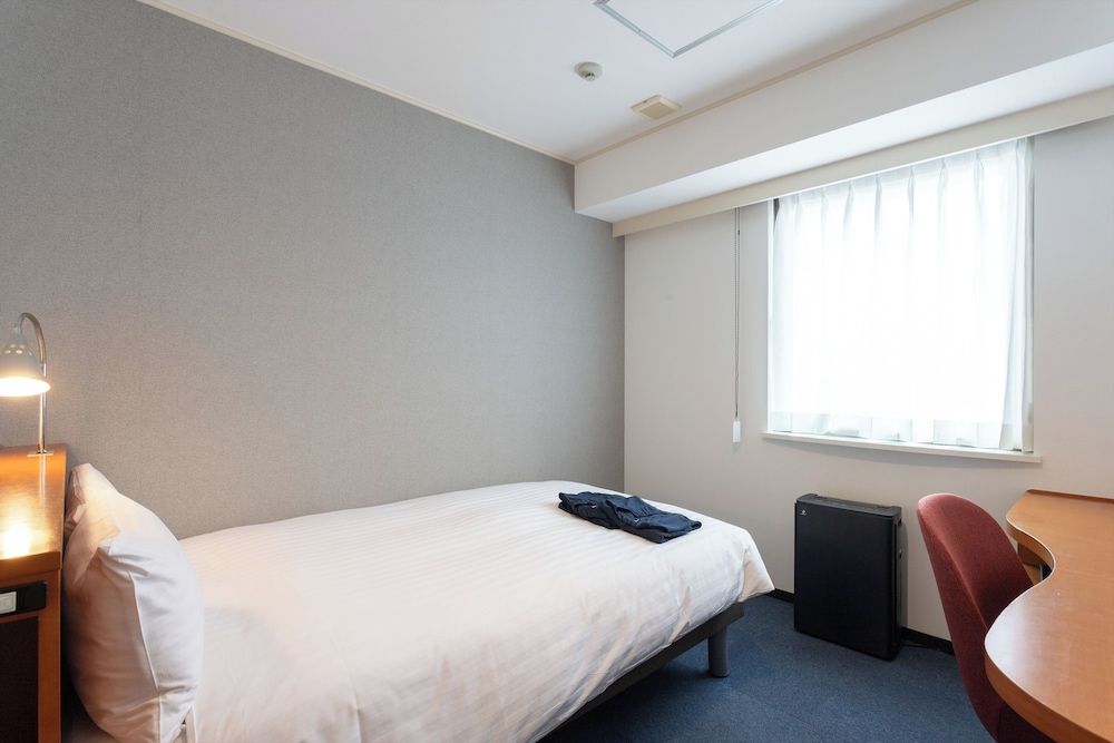 Sun Days Kagoshima Semi Double Room, Smoking