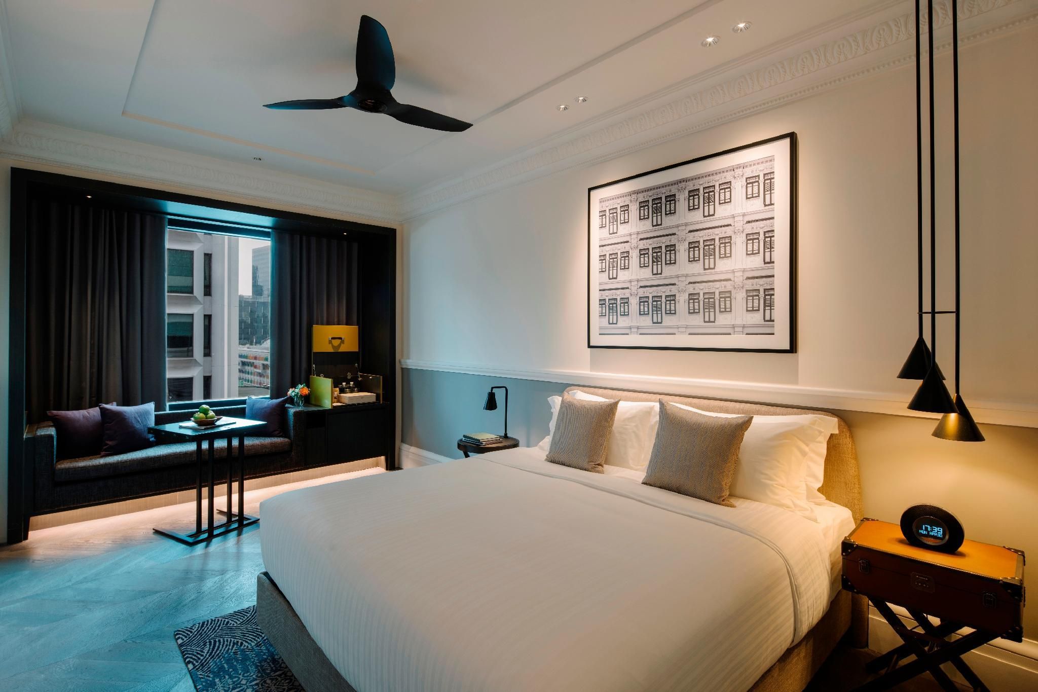 Premier Room