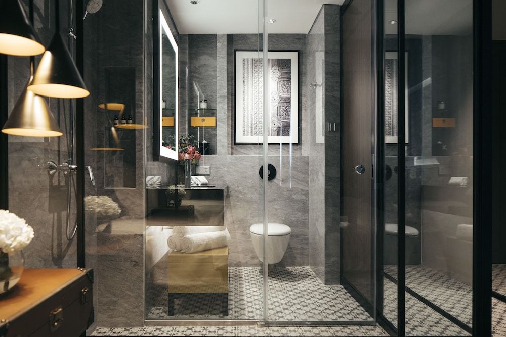 Grand Park City Hall Deluxe Double or Twin Room 4