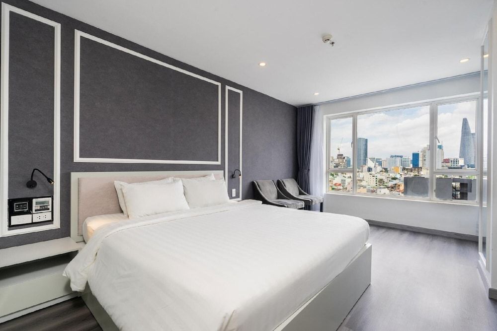 undefined Huazhu Hotel (华住酒店) 3