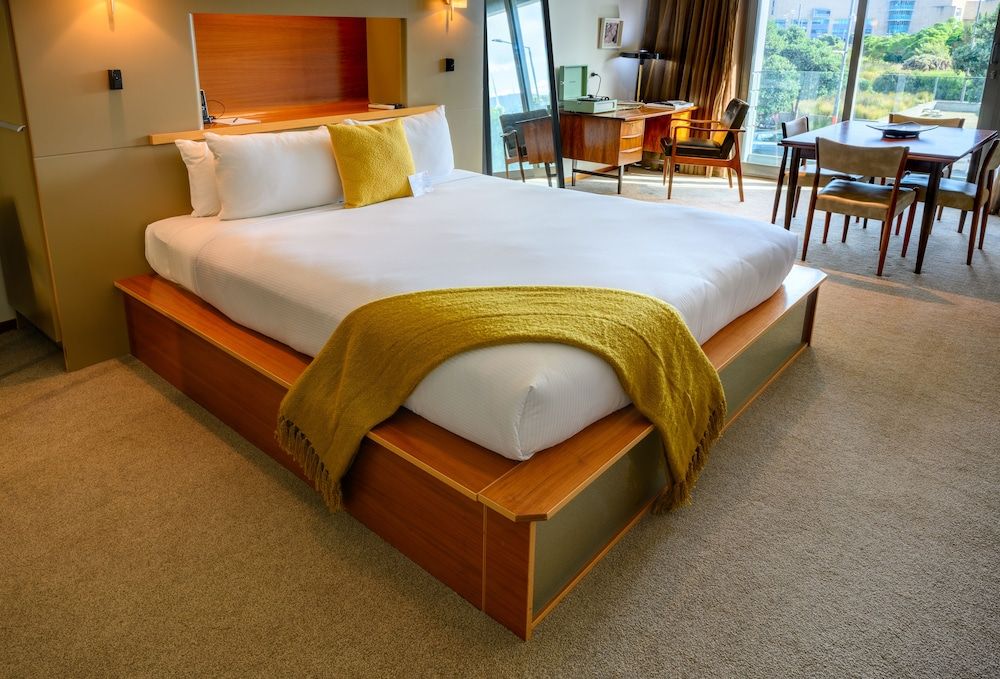 Ohtel Wellington Suite 9