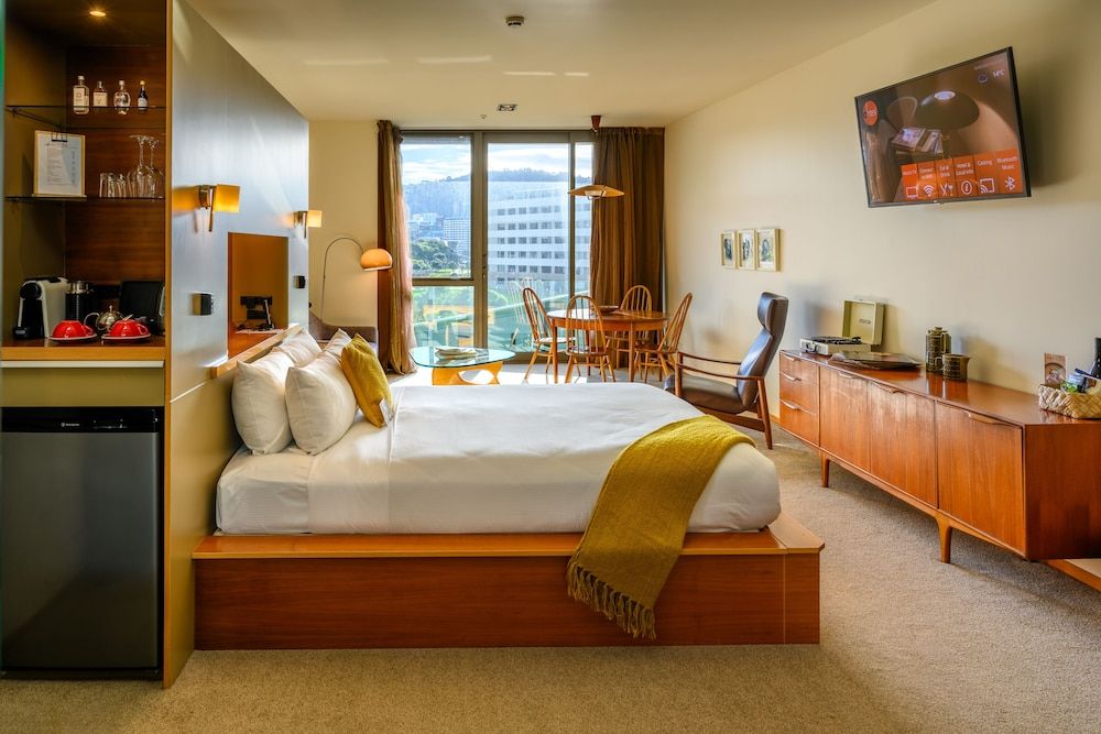 Ohtel Wellington Suite 8