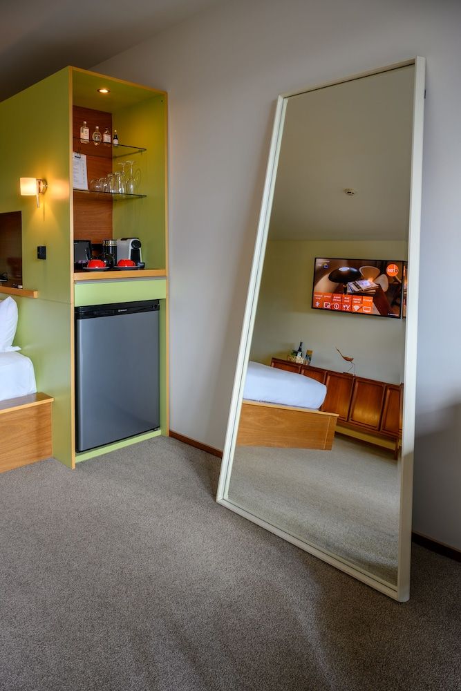 Ohtel Wellington Suite 22