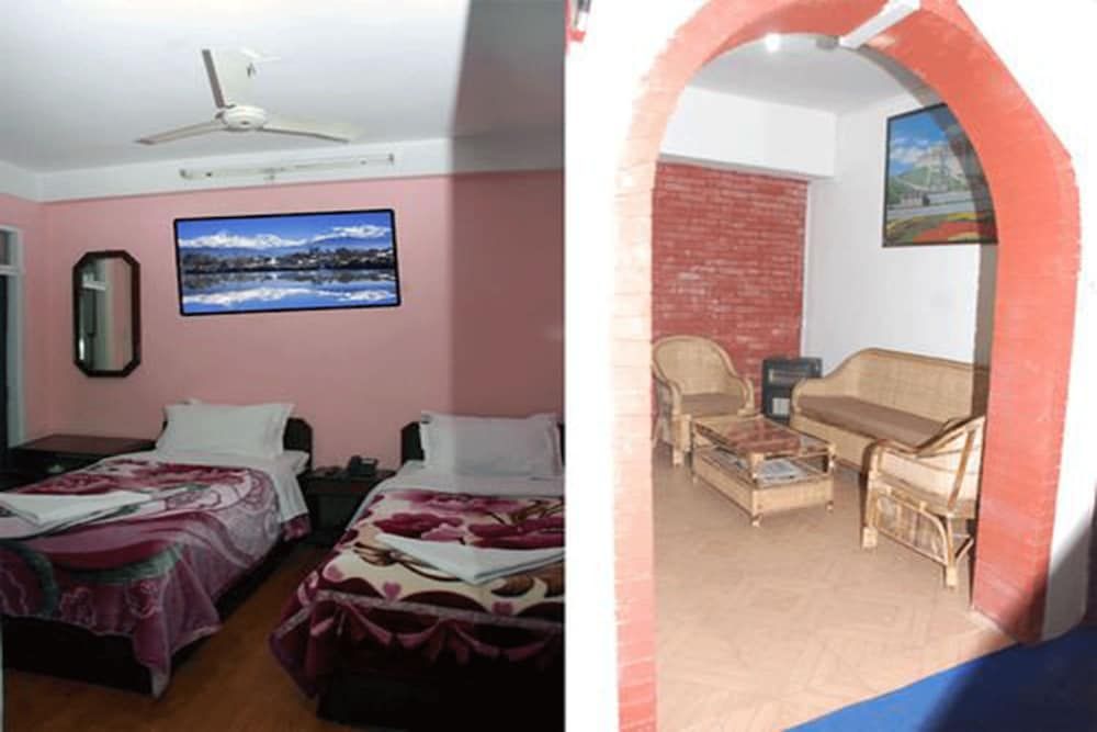 Hotel Travelers Home Economy Single Room, 1 Bedroom, Terrace, City View 5