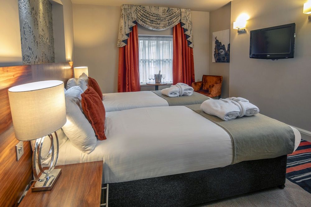 Superior Room, 2 Twin Beds, Non Smoking